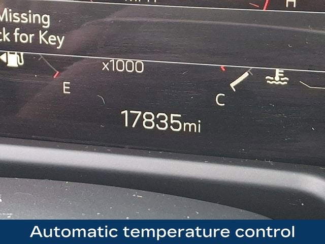 2025 GMC Acadia AT4