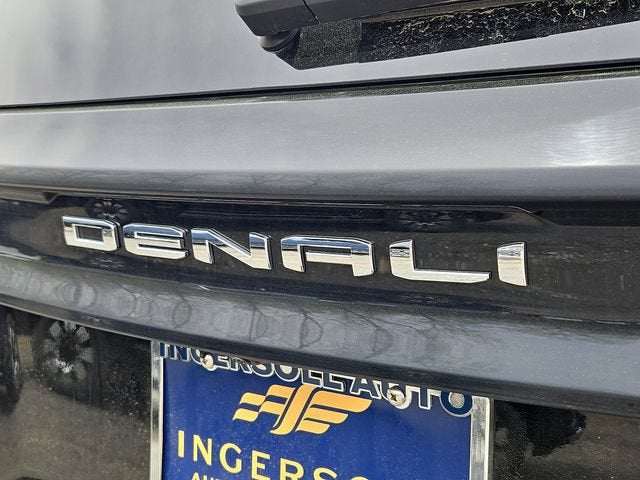 2025 GMC Acadia Denali