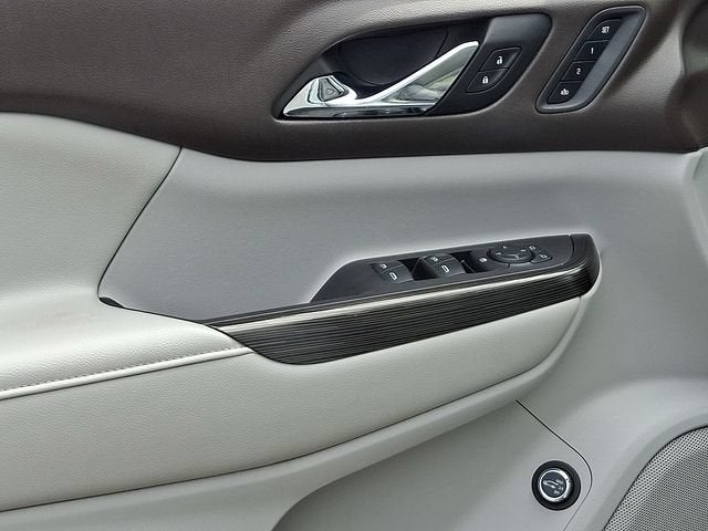 2017 GMC Acadia SLT