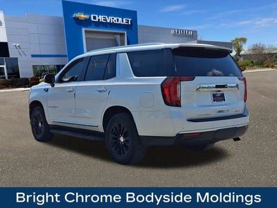 2023 GMC Yukon SLT