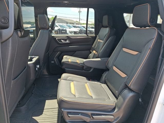 2023 GMC Yukon XL AT4