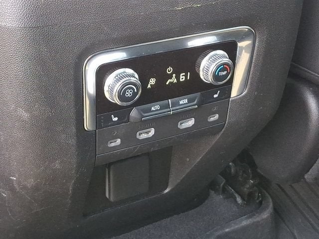 2023 GMC Yukon XL AT4