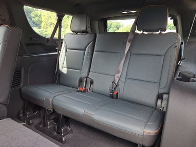 2025 GMC Yukon XL AT4