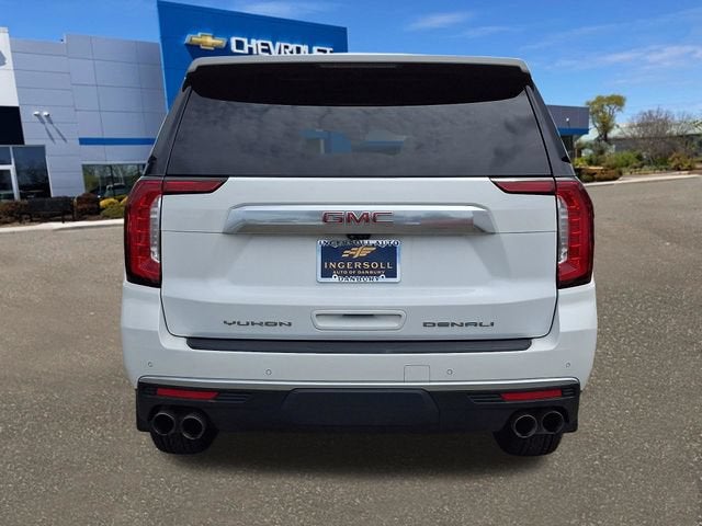 2022 GMC Yukon XL Denali