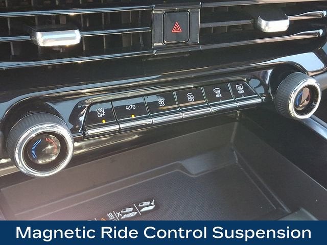 2025 Chevrolet Suburban RST