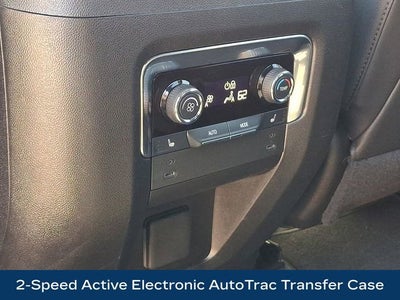2025 Chevrolet Suburban RST