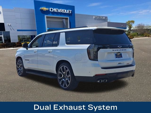 2025 Chevrolet Suburban RST