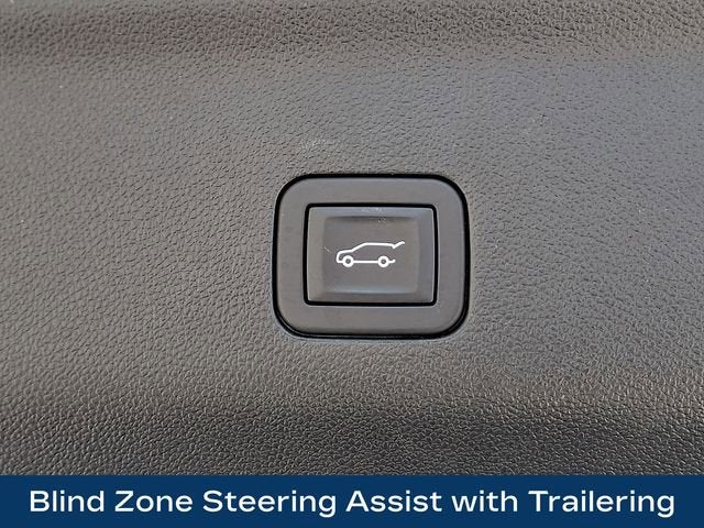 2025 Chevrolet Suburban RST
