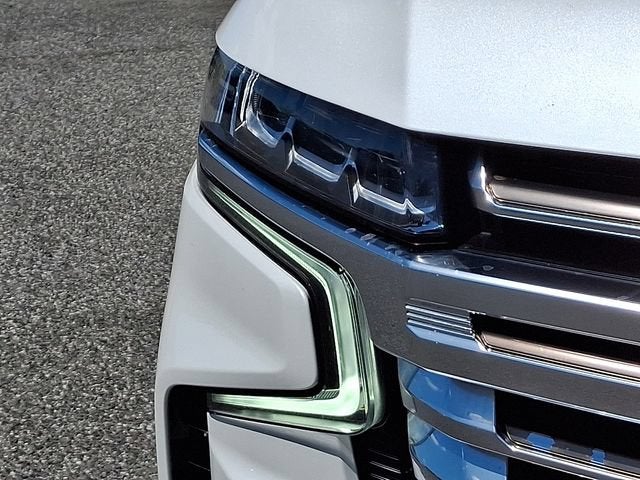 2022 Chevrolet Suburban High Country