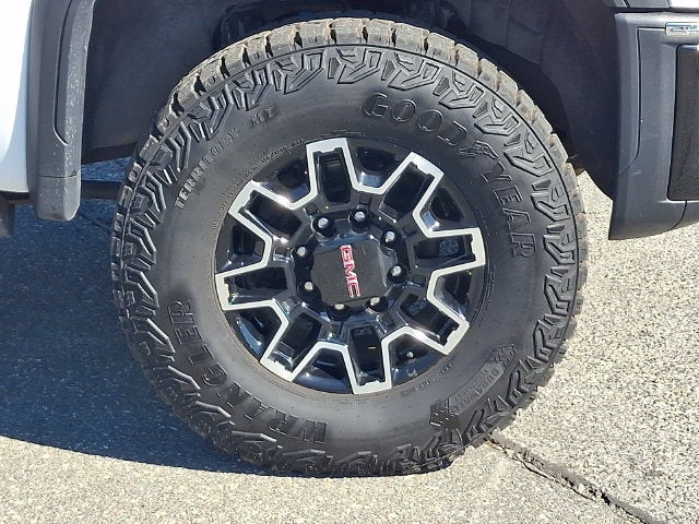 2025 GMC Sierra 2500 HD AT4X
