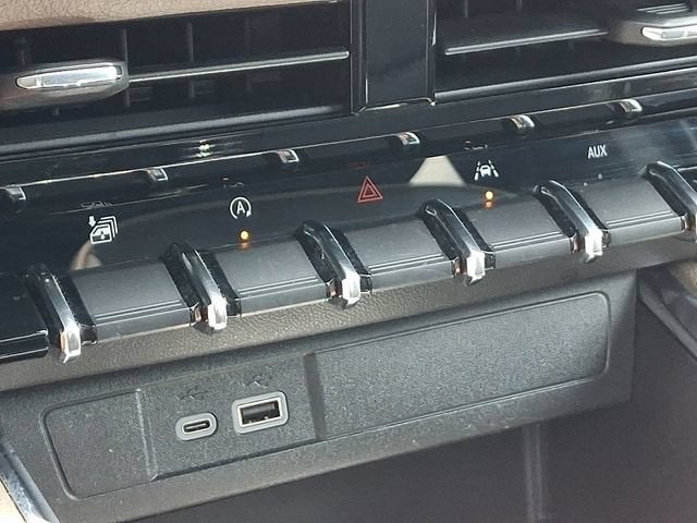 2025 GMC Canyon Denali
