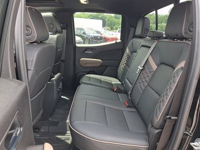2025 GMC Canyon Denali