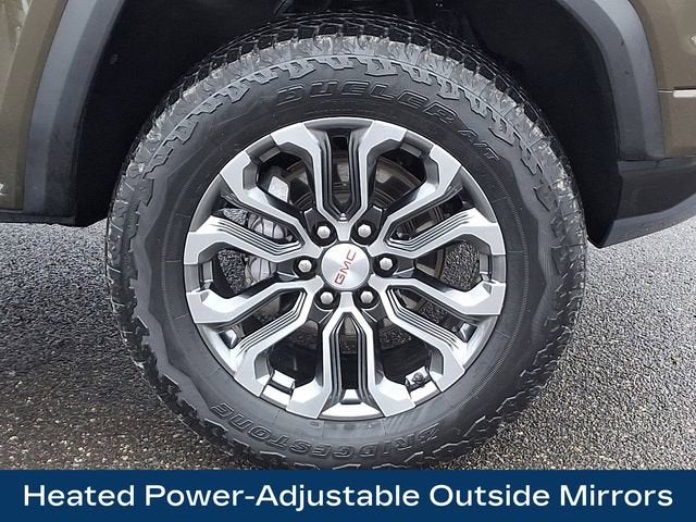 2023 GMC Canyon Denali