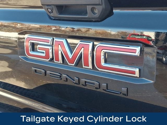 2024 GMC Canyon Denali