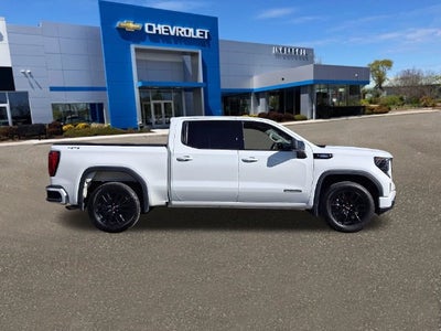 2025 GMC Sierra 1500 Elevation