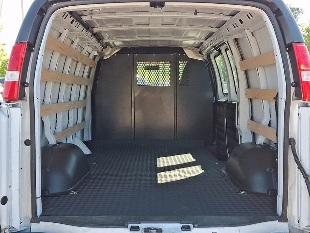 2025 GMC Savana Cargo Work Van