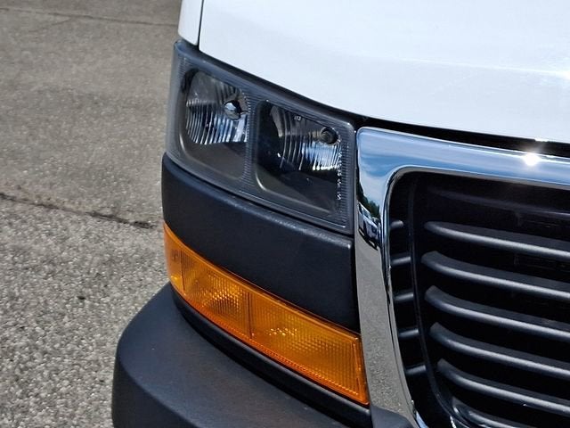 2024 GMC Savana Cargo 2500 Work Van
