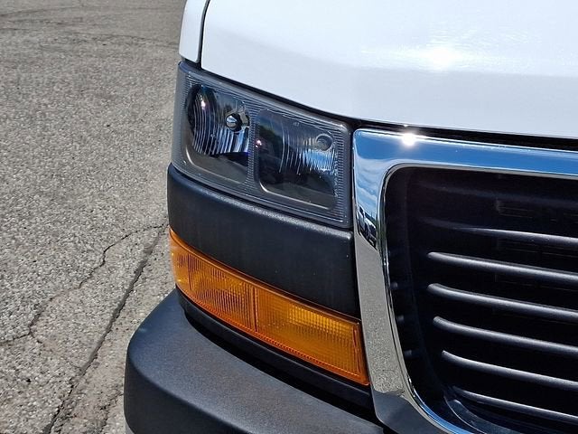 2024 GMC Savana Cargo 2500 Work Van