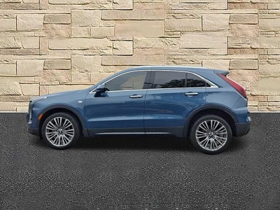 2024 Cadillac XT4 Premium Luxury