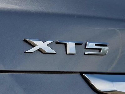 2025 Cadillac XT5 Luxury