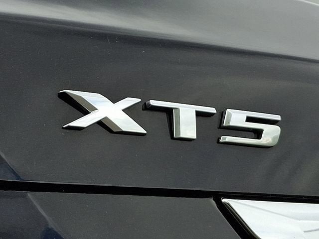 2023 Cadillac XT5 Luxury