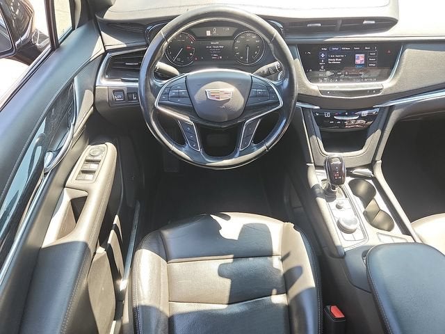 2022 Cadillac XT5 AWD Premium Luxury
