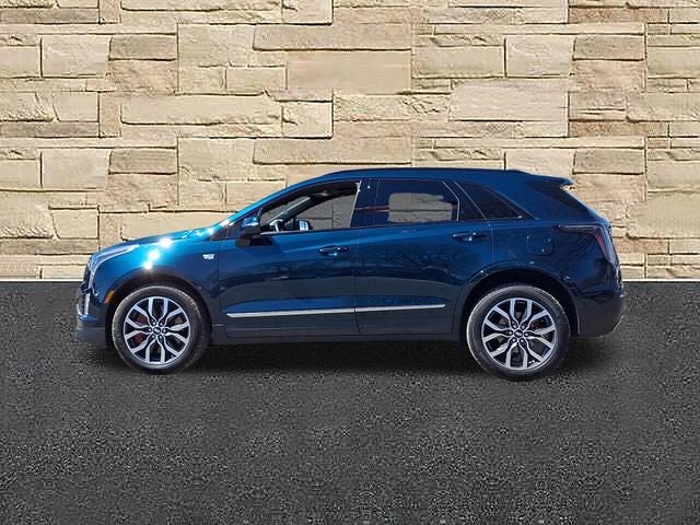 2025 Cadillac XT5 Sport