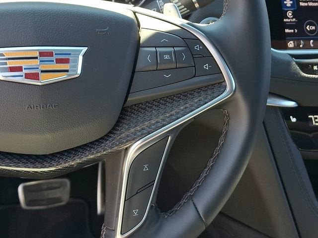 2025 Cadillac XT5 Sport