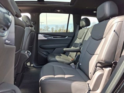 2025 Cadillac XT6 Premium Luxury