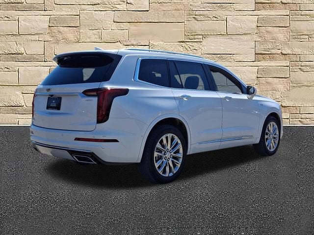 2025 Cadillac XT6 Premium Luxury