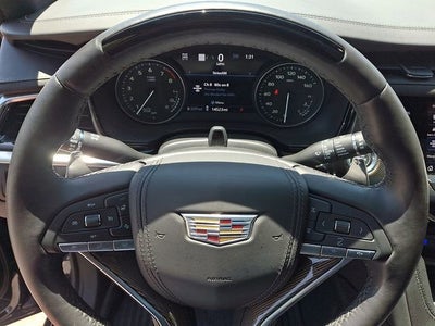 2025 Cadillac XT6 Sport