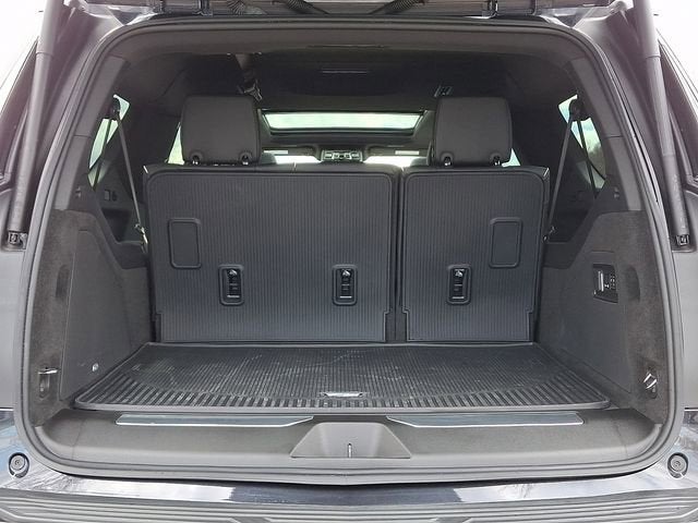 2025 Cadillac Escalade ESV Sport