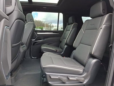 2025 Cadillac Escalade ESV Sport