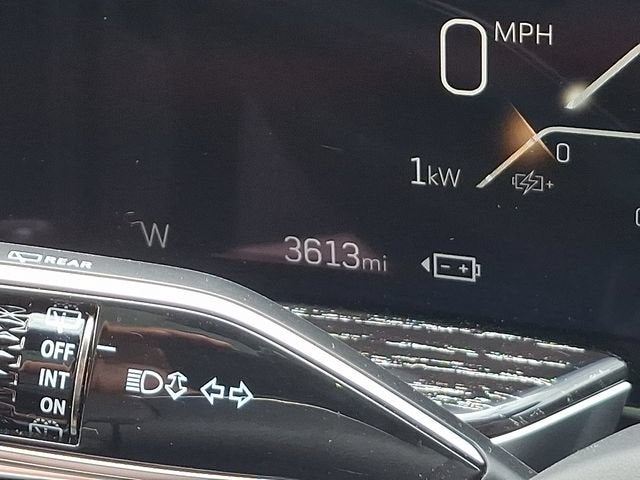 2026 Cadillac ESCALADE IQ Sport