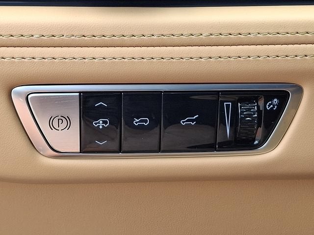 2026 Cadillac ESCALADE IQ Premium Sport