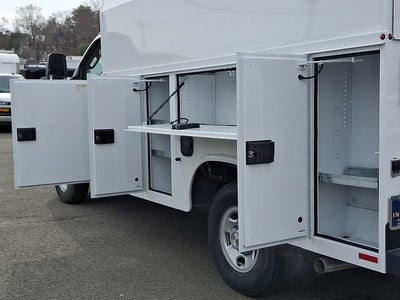 2026 Chevrolet Express Cutaway 3500 1WT