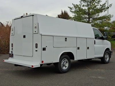 2025 Chevrolet Express Cutaway 3500 1WT