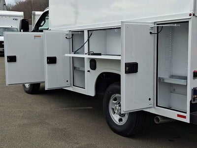 2026 Chevrolet Express Cutaway 3500 1WT