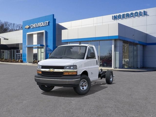 2026 Chevrolet Express Cutaway 3500 1WT