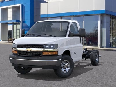 2026 Chevrolet Express Cutaway 3500 1WT