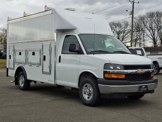 2026 Chevrolet Express Cutaway 3500 1WT