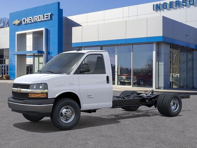 2026 Chevrolet Express Cutaway 3500 1WT
