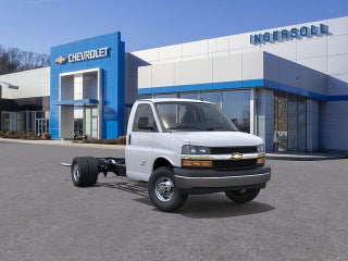 2026 Chevrolet Express Cutaway 3500 1WT