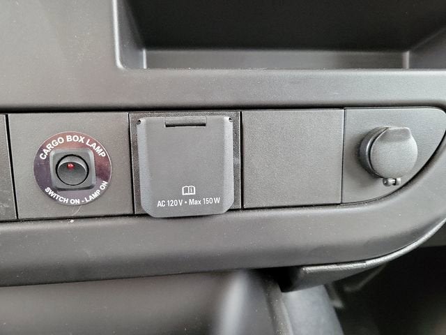 2024 Chevrolet Express Cutaway 3500 1WT