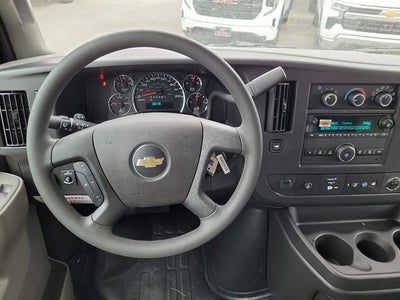 2024 Chevrolet Express Cutaway 3500 1WT
