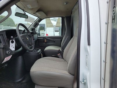 2024 Chevrolet Express Cutaway 3500 1WT