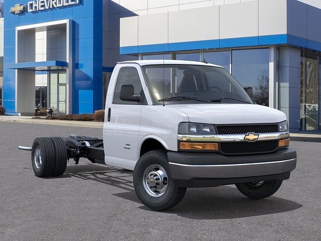 2026 Chevrolet Express Cutaway 4500 2WT