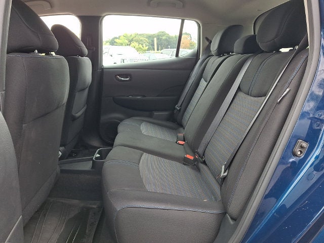 2025 Nissan LEAF S