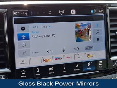 2025 Chrysler Pacifica Hybrid Premiuim S Appearance Package
