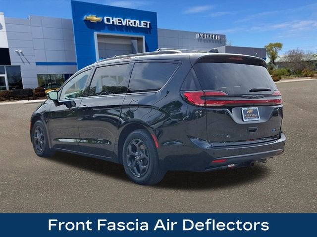 2025 Chrysler Pacifica Hybrid Premiuim S Appearance Package